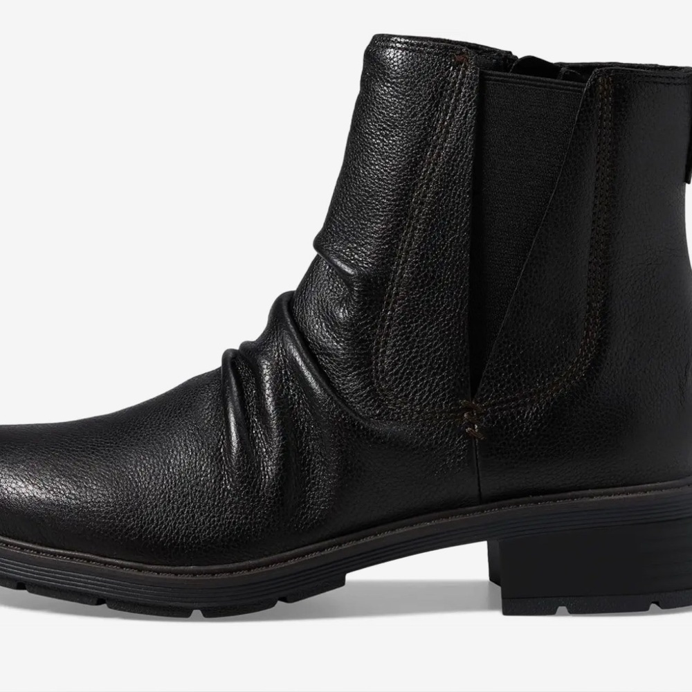 Clarks Hearth Rose Black Leather Women's Boot Size 8M New Without Box - Picture 2 of 3